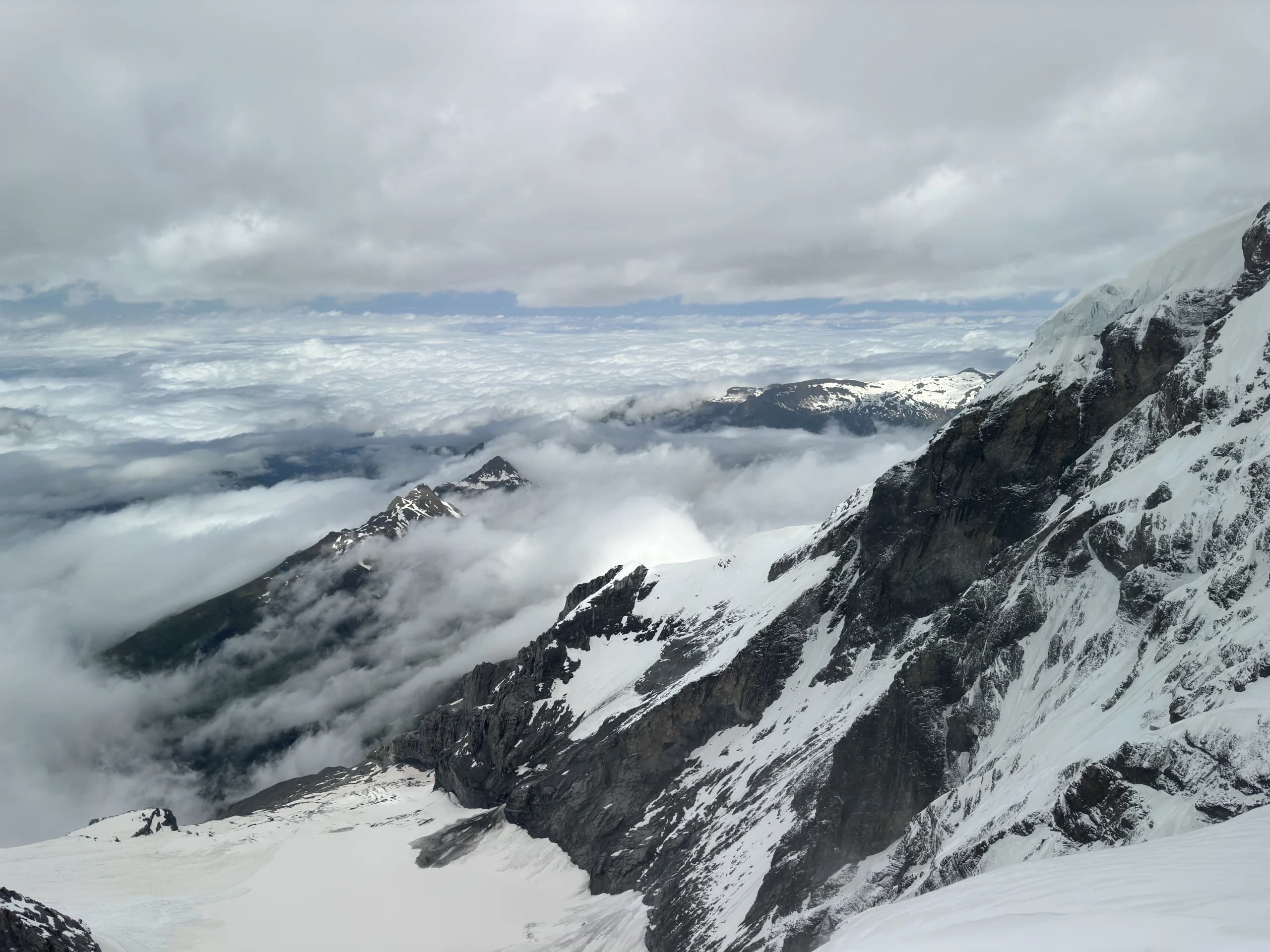 山峰，第 2 张。